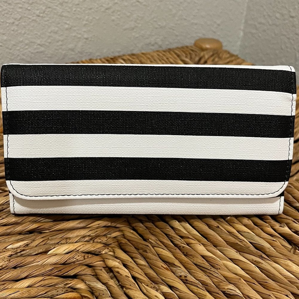 Kut from the Kloth Clutch Wallet Trifold Women's--NWOT
